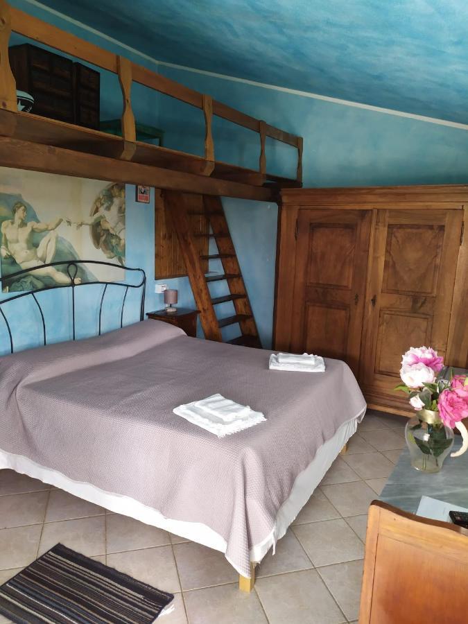 Da Teresa Bed and Breakfast San Teodoro  Buitenkant foto
