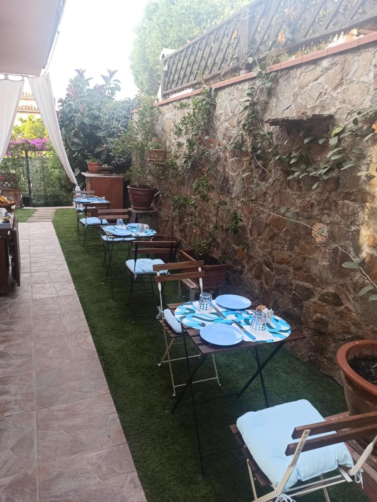 Da Teresa Bed and Breakfast San Teodoro  Kamer foto